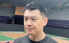 楊鳴：韓德君傷肩缺陣，需加強(qiáng)防守專注與強(qiáng)度