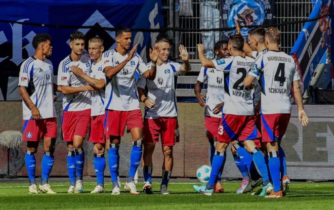 6-1升級，漢堡狂勝重返德甲，球迷狂歡！